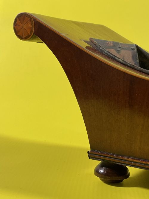 ANTIQUE MAHOGANY PLANTER - ADDITIONAL PHOTO 6
