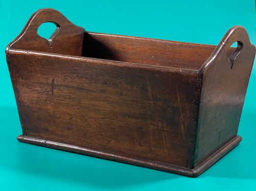 AN UNUSUAL BREAD OR DOUGH HOLDER - ADDITIONAL PHOTO 5