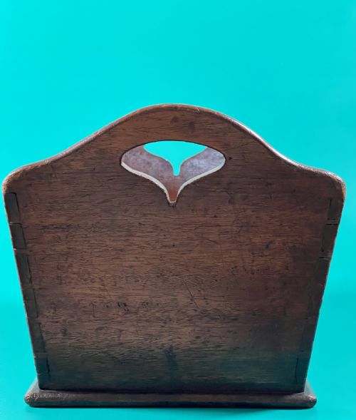 AN UNUSUAL BREAD OR DOUGH HOLDER - ADDITIONAL PHOTO 7