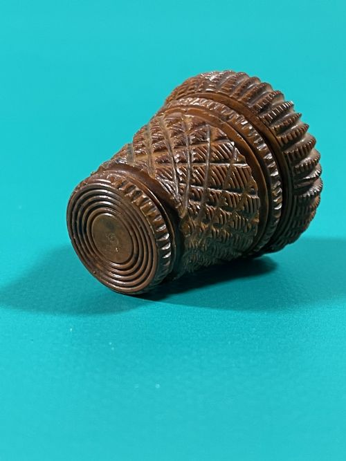 ANTIQUE COQUILLA NUTMEG GRATER - ADDITIONAL PHOTO 1