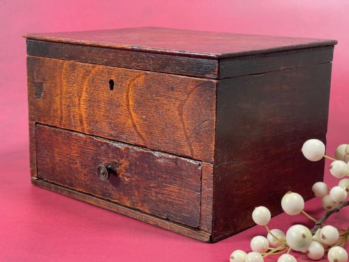 antique oak box with drawer for jewellery sewing stationery - CATEGORY: ANTIQUE BOXES - DATED 19TH CENTURY