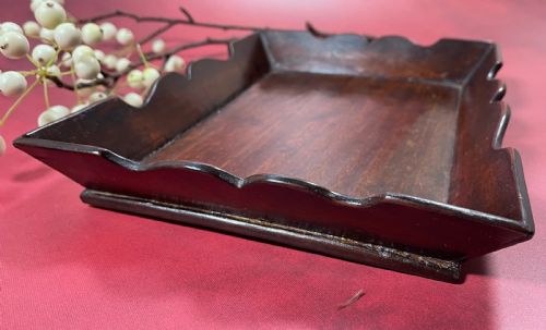 A SMALL GEORGIAN MAHOGANY TRAY - ADDITIONAL PHOTO 4