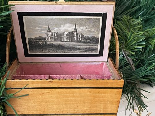 ANTIQUE SEWING PANNIER PAINTED WHITEWOOD - ADDITIONAL PHOTO 3