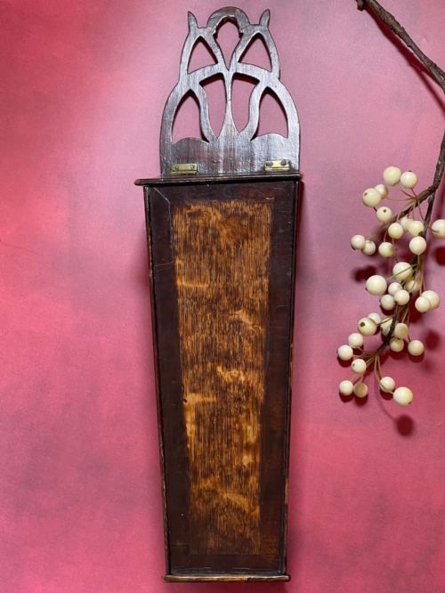 A GEORGIAN CANDLE BOX NARROW PROPORTIONS OAK MAHOGANY - ADDITIONAL PHOTO 3