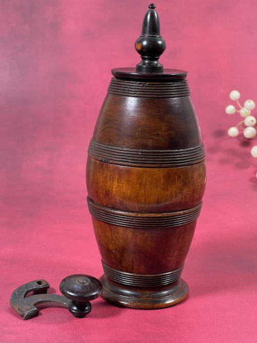 AN ANTIQUE LIGNUM VITAE COFFEE GRINDER - ADDITIONAL PHOTO 7
