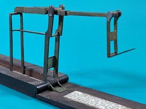ANTIQUE TRAVELLING SOVEREIGNGUINEA SCALES MAKER STEPHEN HOUGHTON - ADDITIONAL PHOTO 1