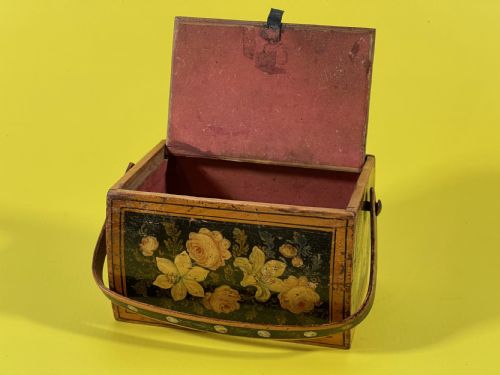 ANTIQUE REGENCY PENWORK SEWING BOXPANNIER - ADDITIONAL PHOTO 3