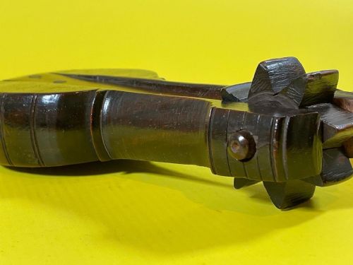 AN ANTIQUE ROSEWOOD BIRD SCARER TREEN - ADDITIONAL PHOTO 4