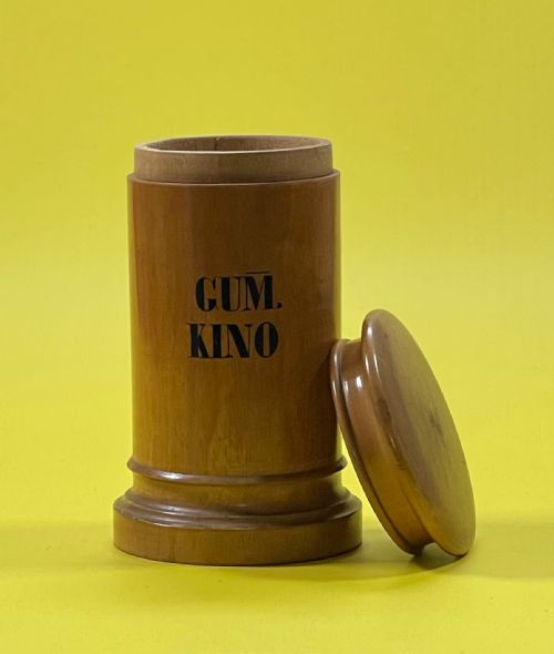 ANTIQUE APOTHECARY JAR LABELLED GUM KINO TREEN - ADDITIONAL PHOTO 2