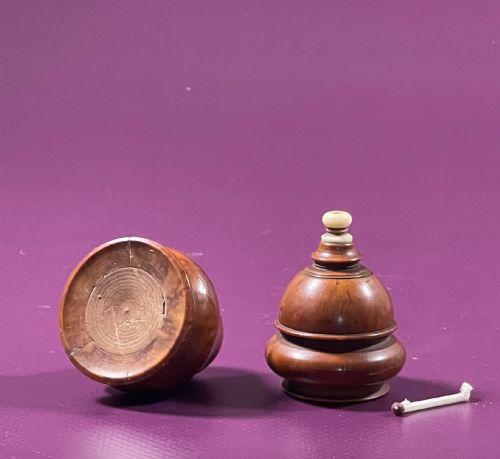 ANTIQUE COQUILLA NUT GO TO BED - ADDITIONAL PHOTO 6