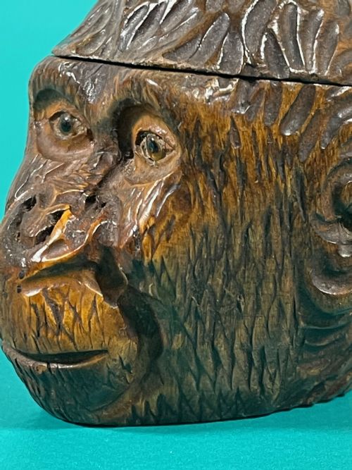 ANTIQUE INK WELL CARVED AS A HEAD OF A MONKEY - ADDITIONAL PHOTO 3
