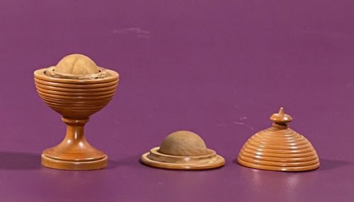 ANTIQUE TREEN MAGIC TRICK - ADDITIONAL PHOTO 5