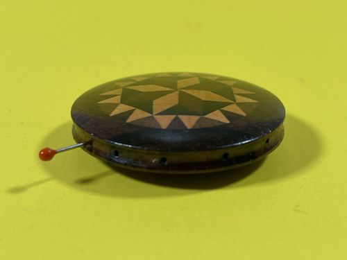 ANTIQUE TUNBRIDGE WARE PIN WHEEL - ADDITIONAL PHOTO 2