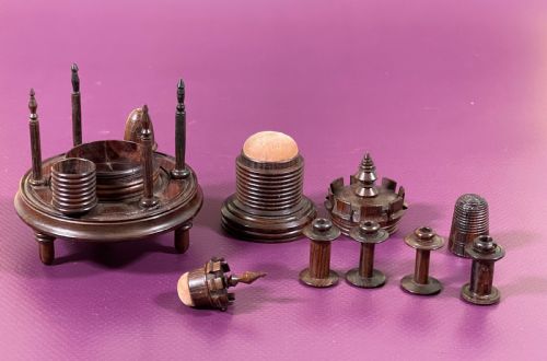AN ANTIQUE ROSEWOOD CASTLE SEWING COMPANION - ADDITIONAL PHOTO 12