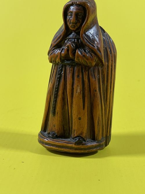 ANTIQUE FIGURAL SNUFF BOX MONK - ADDITIONAL PHOTO 1