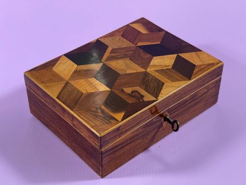 ANTIQUE TUNBRIDGE WARE BOX TUMBLING BLOCK LID - ADDITIONAL PHOTO 7