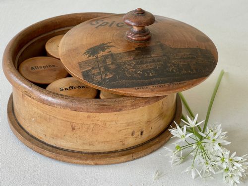 ANTIQUE CIRCULAR SPICE BOX WITH SEVEN SPICE POTS INSIDE - ADDITIONAL PHOTO 2