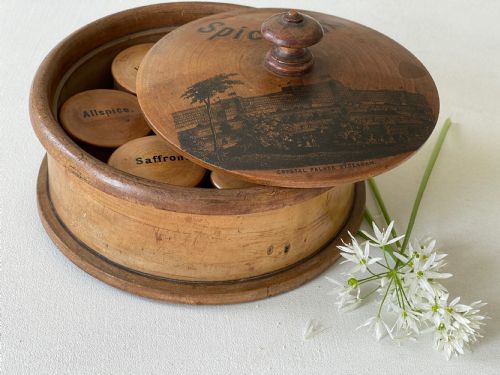 ANTIQUE CIRCULAR SPICE BOX WITH SEVEN SPICE POTS INSIDE - ADDITIONAL PHOTO 3
