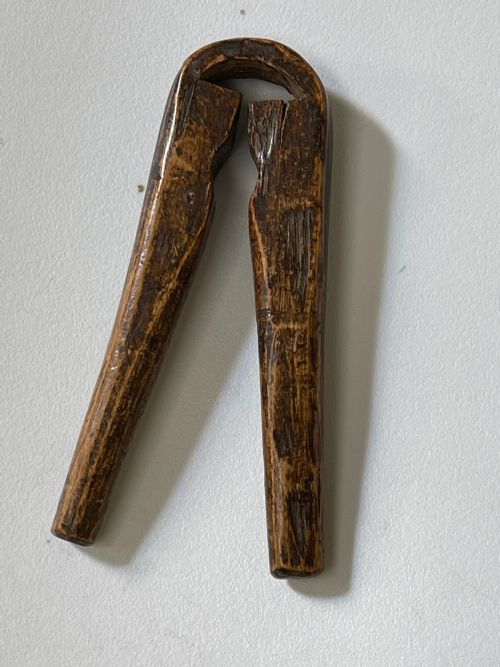 ANTIQUE ENGLISH ASH WOOD NUTCRACKER - ADDITIONAL PHOTO 11