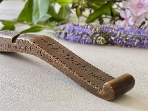 ANTIQUE TREEN KNITTING SHEATH - ADDITIONAL PHOTO 1