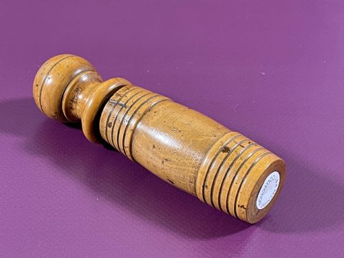 AN ANTIQUE TREEN APOTHECARY SNUFF MORTAR PESTLE FROM DR RECKLESS COLLECTION - ADDITIONAL PHOTO 4
