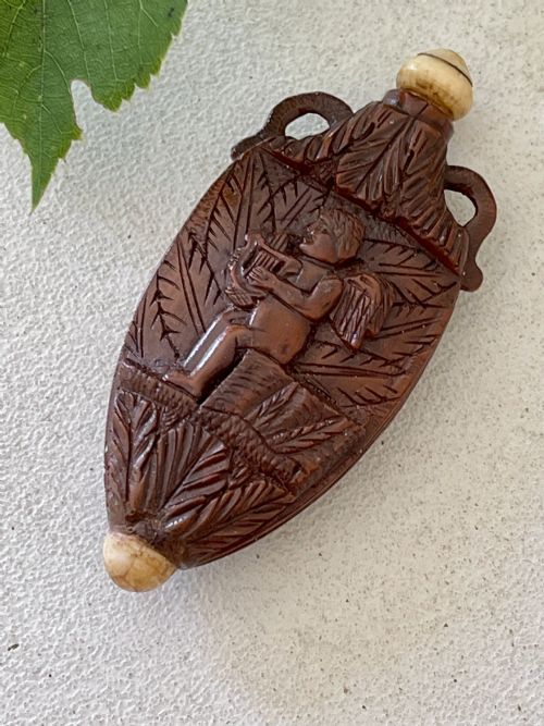 ANTIQUE TREEN CARVED COQUILLA NUT SCENT FLASK - ADDITIONAL PHOTO 5