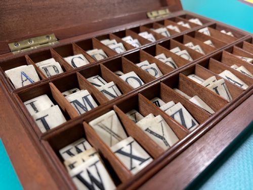 ANTIQUE BONE ALPHABET SET BOX - ADDITIONAL PHOTO 7