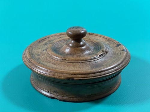 antique treen spice box from dr reckless collection - CATEGORY: ANTIQUE BOXES - DATED 18TH CENTURY