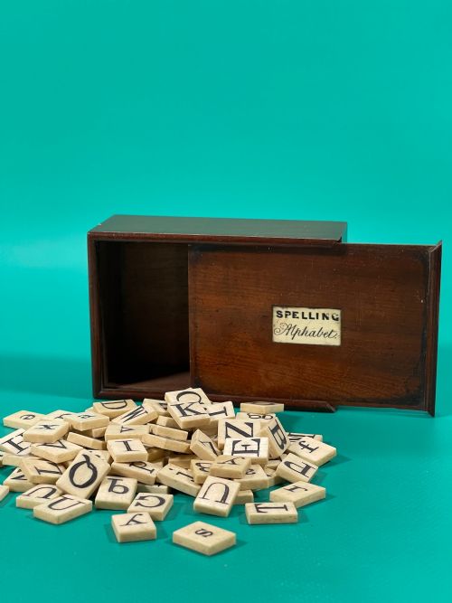 ANTIQUE ALPHABET BOX - ADDITIONAL PHOTO 5