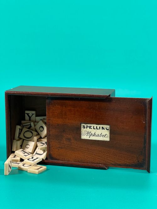 ANTIQUE ALPHABET BOX - ADDITIONAL PHOTO 6