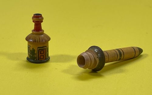 ANTIQUE TUNBRIDGE WARE COTTAGE NEEDLE CASE - ADDITIONAL PHOTO 5