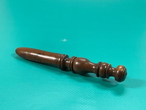 ANTIQUE TREEN 18TH CENTURY APPLE CORER - ADDITIONAL PHOTO 5