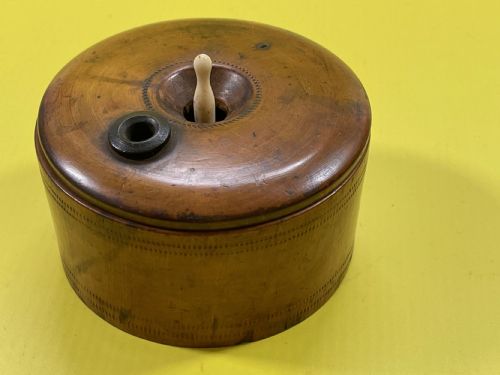 ANTIQUE TRAVELLING MINI ROULETTE GAME - ADDITIONAL PHOTO 6