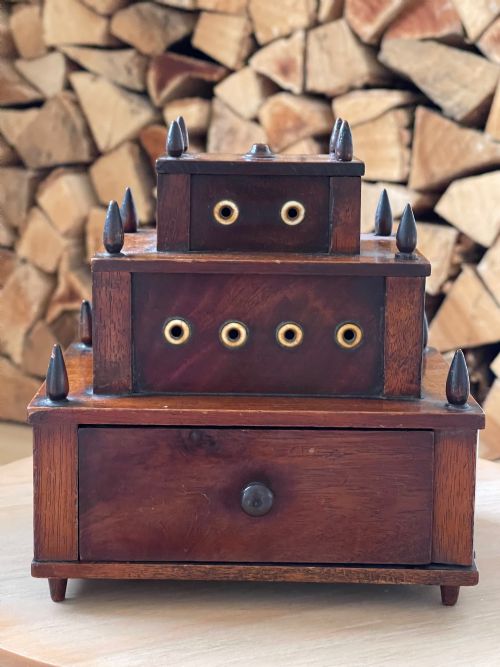 ANTIQUE SEWING REEL BOX HOLDER - ADDITIONAL PHOTO 1