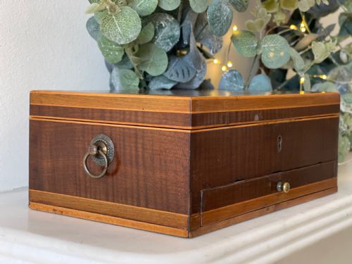 A GEORGIAN MAHOGANY INLAID NETTING BOX - ADDITIONAL PHOTO 11