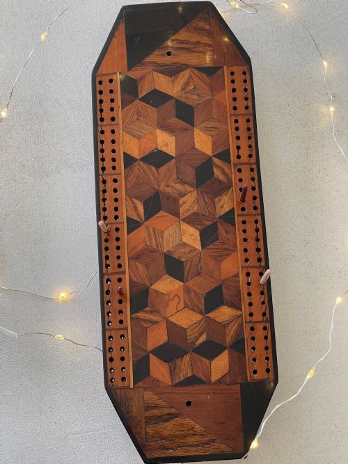 antique tunbridge ware cribbage board pegs - CATEGORY: ANTIQUE MISCELLANEOUS - DATED 19TH CENTURY