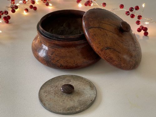 ANTIQUE TREEN POT WITH DAMPER - ADDITIONAL PHOTO 5