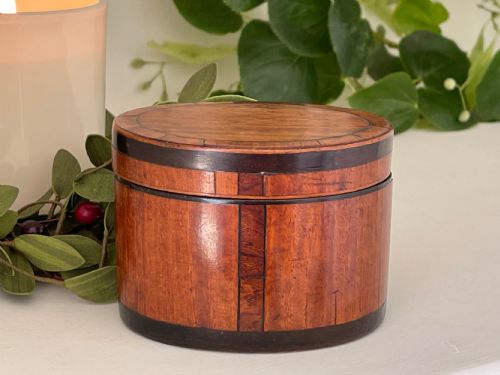 A MINIATURE GEORGIAN OVAL TEA CADDY - ADDITIONAL PHOTO 6