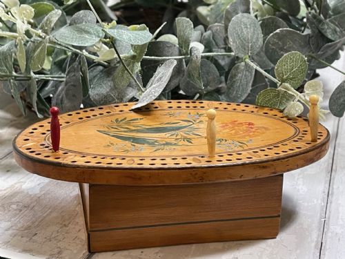 an early 1800s treen tunbridge ware painted cribbage box - CATEGORY: ANTIQUE BOXES - DATED GEORGIAN