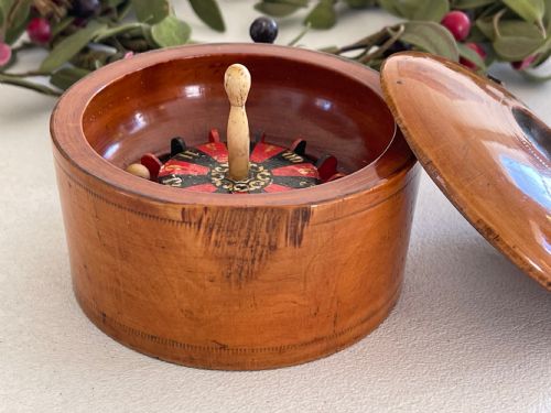 ANTIQUE TREEN TRAVELLING ROULETTE GAME - ADDITIONAL PHOTO 6