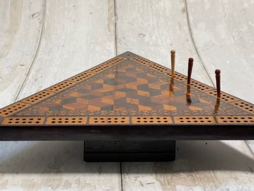 ANTIQUE TUNBRIDGE WARE CRIBBAGE BOARD - ADDITIONAL PHOTO 4