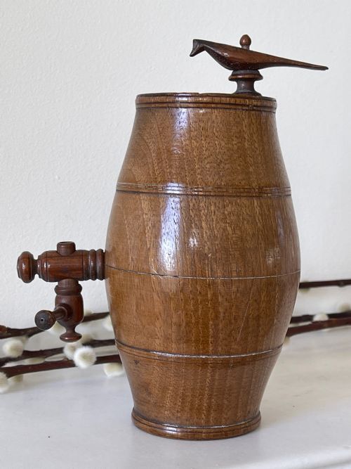 ANTIQUE SPIRIT BARREL UNUSUAL BIRD FEATURE - ADDITIONAL PHOTO 1