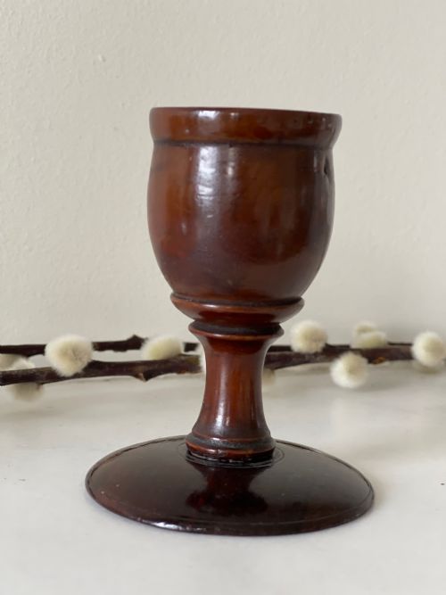 ANTIQUE TREEN ENGLISH WIDE FOOTED EGG CUP - ADDITIONAL PHOTO 1