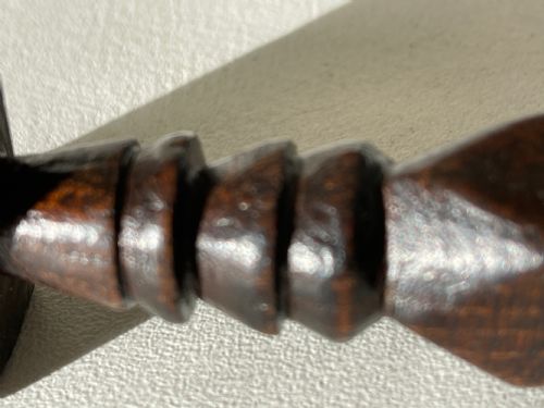 AN ANTIQUE TREEN FOLK ART SAILORS SEAM RUBBER - ADDITIONAL PHOTO 2