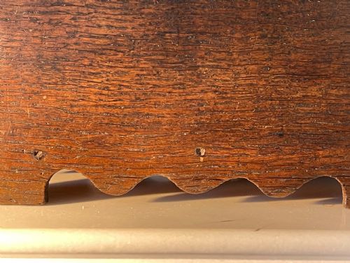 A SMALL GEORGIAN OAK BOARDED BOX - ADDITIONAL PHOTO 1