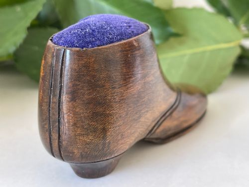 ANTIQUE TREEN PIN CUSHION SHOE - ADDITIONAL PHOTO 3