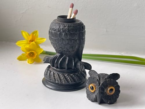 ANTIQUE TREEN BLACK FOREST OWL MATCH HOLDER STRIKER - ADDITIONAL PHOTO 3