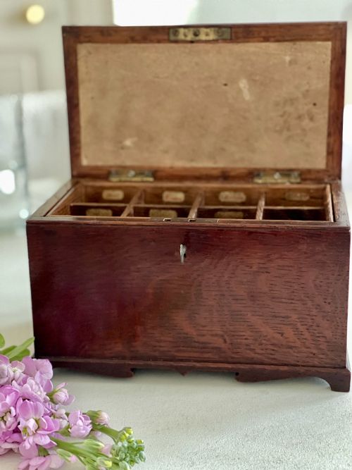 ANTIQUE OAK BOX SECRET COMPARTMENT - ADDITIONAL PHOTO 5