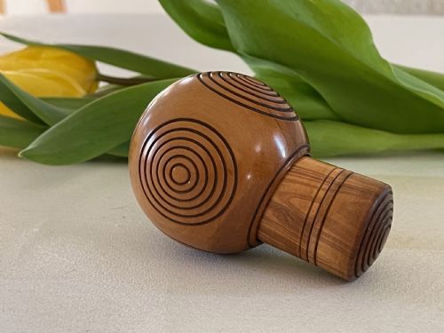 ANTIQUE TREEN PUZZLE BALL SNUFF BOX SOVEREIGN HOLDER OR FOR ROUGE - ADDITIONAL PHOTO 6