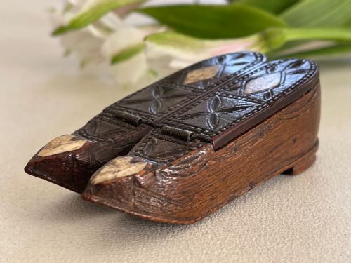 ANTIQUE PRISONER OF WAR DOUBLE SNUFF SHOE BOX - ADDITIONAL PHOTO 4